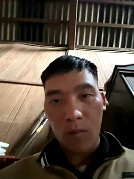 Snapshot of Chao_xxx chatting on 11/01/25, 03:19 Chao xxx online show from 11/01/25, 03:19