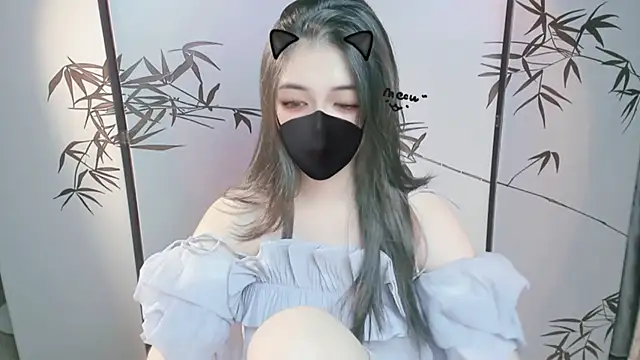 Snapshot of Sparkly_Candy chatting on 11/05/25, 10:48 Sparkly Candy online show from 11/05/25, 10:48