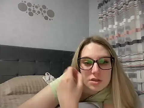 NikexPretty online show from 04/22/26, 06:53