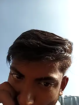 Snapshot of shektiwari chatting on 11/29/25, 07:33 shektiwari online show from 11/29/25, 07:33