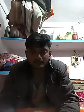 Snapshot of shektiwari chatting on 12/01/25, 05:29 shektiwari online show from 12/01/25, 05:29