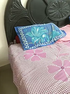 payal 261072  online show from 09/17/25, 05:53