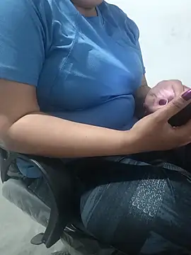 payal 261072  online show from 02/24/26, 03:59