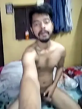 Snapshot of fcukboiiiii69 chatting on 02/02/26, 05:17 fcukboiiiii69 online show from 02/02/26, 05:17