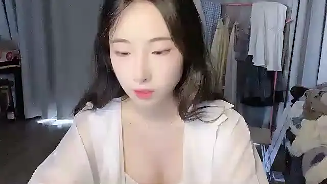 Freya7777 online show from 09/11/25, 03:17