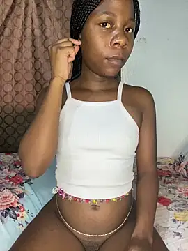 Snapshot of Crazyqueenxxx chatting on 11/08/25, 09:20 Crazyqueenxxx online show from 11/08/25, 09:20