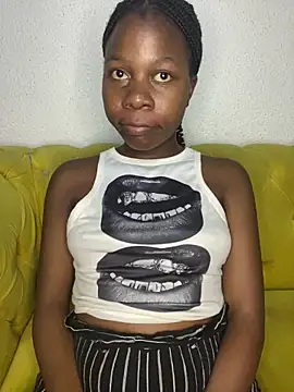 Snapshot of Crazyqueenxxx chatting on 03/14/26, 01:38 Crazyqueenxxx online show from 03/14/26, 01:38