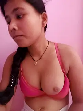 Vaani Cutie online show from 06/17/26, 10:39