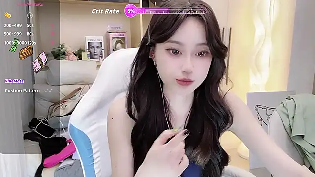 Naiyi-babe online show from 10/17/25, 03:58