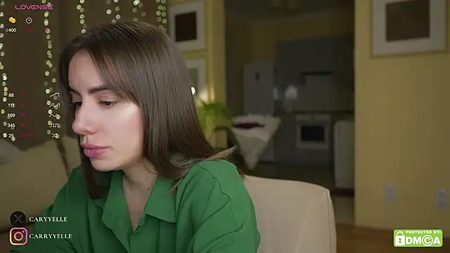 KateCarrey online show from 11/29/25, 04:21