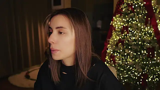 KateCarrey online show from 12/14/25, 04:23