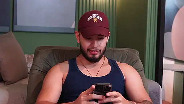 Snapshot of Nick_Vans chatting on 09/18/25, 01:57 Nick Vans online show from 09/18/25, 01:57