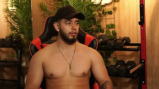 Snapshot of Nick_Vans chatting on 09/25/25, 10:02 Nick Vans online show from 09/25/25, 10:02