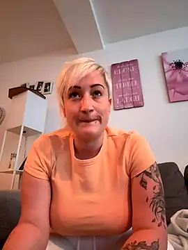 Rozendefotz online show from 09/21/25, 04:19