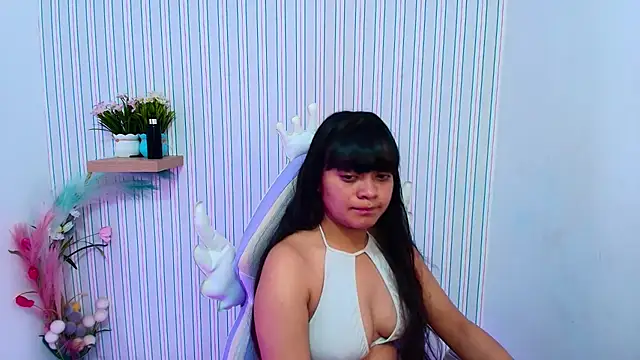Snapshot of kataleya__18 chatting on 07/23/26, 07:45 kataleya 18 online show from 07/23/26, 07:45