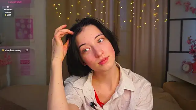 JuanaFriesz online show from 02/21/26, 09:21