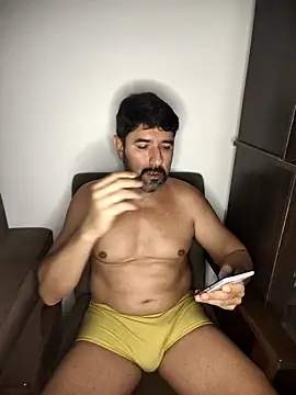 Gatoo rj online show from 10/18/25, 05:54