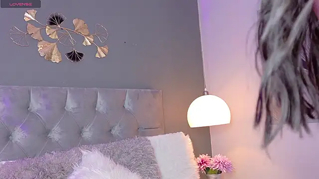 kendalFox  online show from 02/22/26, 11:31