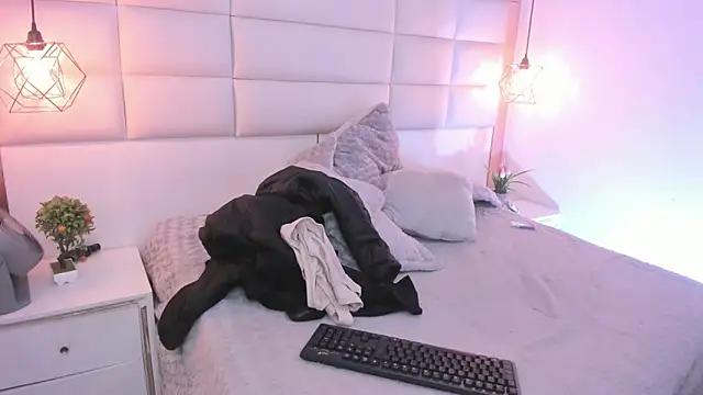 Lucia jane online show from 02/03/26, 02:53