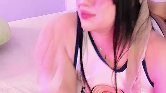 Camila Matinez  online show from 02/26/26, 01:59