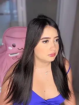 Snapshot of Emiily_Moore1 chatting on 09/09/25, 09:14 Emiily Moore1 online show from 09/09/25, 09:14