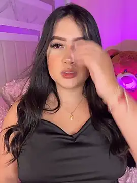 Snapshot of Emiily_Moore1 chatting on 10/01/25, 12:38 Emiily Moore1 online show from 10/01/25, 12:38