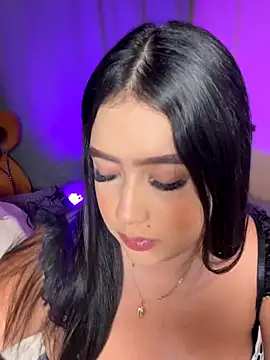 Emiily Moore1 online show from 01/07/26, 12:02