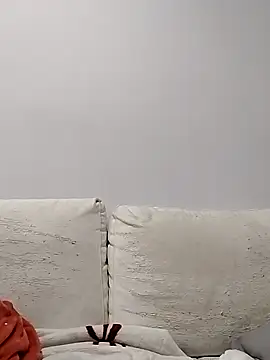 canariamorbosa online show from 10/22/25, 03:07