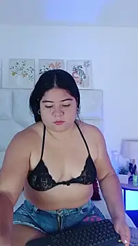 elizawiliamst online show from 07/18/26, 12:31