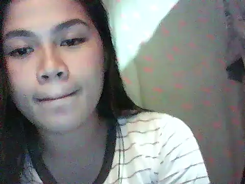 Snapshot of Zachariah_05 chatting on 10/07/25, 11:07 Zachariah 05 online show from 10/07/25, 11:07