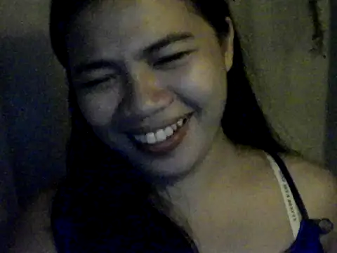 Snapshot of Zachariah_05 chatting on 10/25/25, 12:29 Zachariah 05 online show from 10/25/25, 12:29