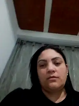 Snapshot of tiffany_Johnson1 chatting on 10/20/25, 04:02 tiffany Johnson1 online show from 10/20/25, 04:02