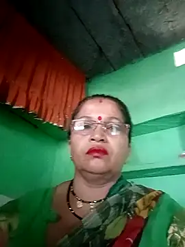 Manavi x online show from 09/24/25, 07:44