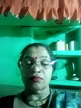 Manavi x online show from 10/07/25, 09:56