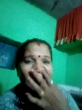 Manavi x online show from 10/16/25, 03:46