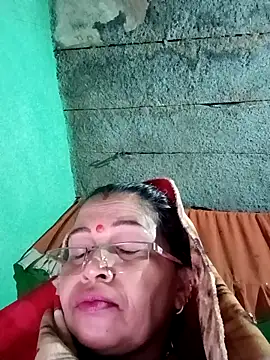 Manavi x online show from 02/02/26, 12:31