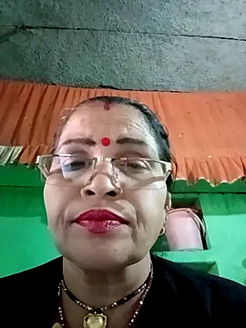 Manavi x online show from 02/07/26, 10:52