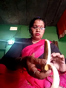 Manavi x online show from 03/04/26, 09:15