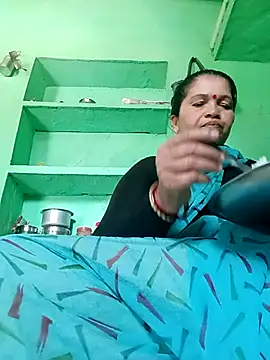 Manavi x online show from 03/08/26, 05:55