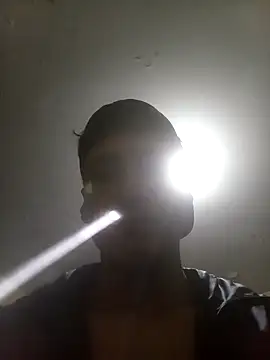 Snapshot of Bebicho14 chatting on 09/29/25, 03:33 Bebicho14 online show from 09/29/25, 03:33