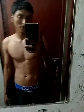 Snapshot of Bebicho14 chatting on 01/18/26, 01:42 Bebicho14 online show from 01/18/26, 01:42