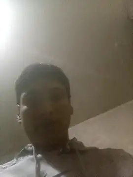 Snapshot of Bebicho14 chatting on 03/23/26, 04:27 Bebicho14 online show from 03/23/26, 04:27