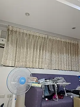 Snapshot of Lovelyanan chatting on 09/26/25, 03:05 Lovelyanan online show from 09/26/25, 03:05