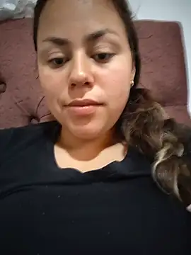 Snapshot of camila-titis chatting on 07/12/26, 12:01 camila-titis online show from 07/12/26, 12:01