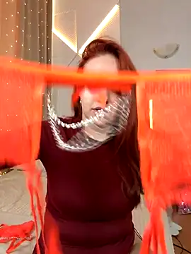 Snapshot of PollyVinice chatting on 09/29/25, 11:48 PollyVinice online show from 09/29/25, 11:48