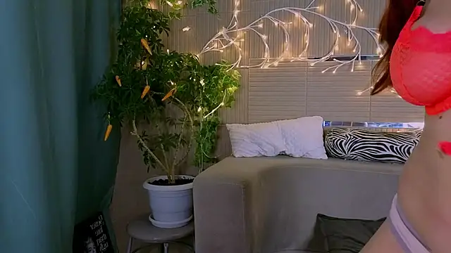 PollyVinice online show from 04/25/26, 07:00