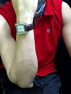 chocolate alone online show from 11/13/25, 07:51