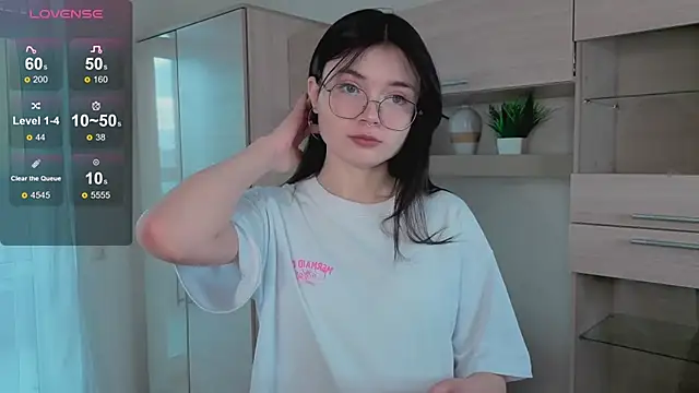 Susan Gardner online show from 11/14/25, 06:12