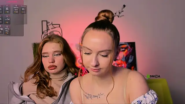 Snapshot of mila_glow1 chatting on 11/21/25, 07:56 mila glow1 online show from 11/21/25, 07:56