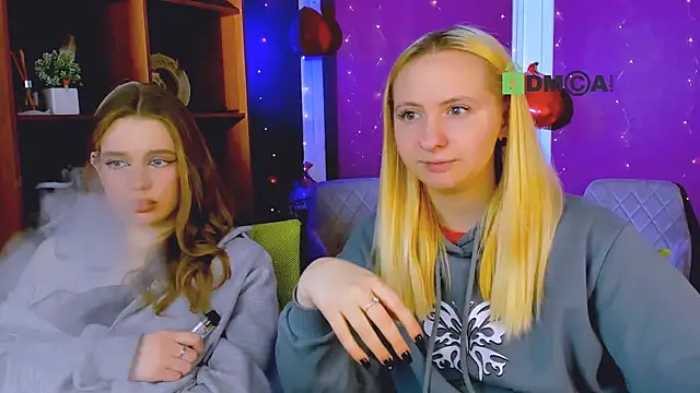 Snapshot of mila_glow1 chatting on 02/19/26, 07:54 mila glow1 online show from 02/19/26, 07:54